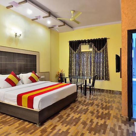 אמריצר Hotel Roopa International מראה חיצוני תמונה