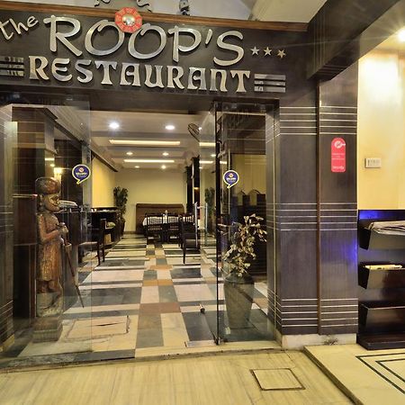 אמריצר Hotel Roopa International מראה חיצוני תמונה