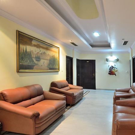 אמריצר Hotel Roopa International מראה חיצוני תמונה